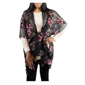 Time and Tru Adult Women's Elbow-Length Relaxed Fit Floral Layering Piece